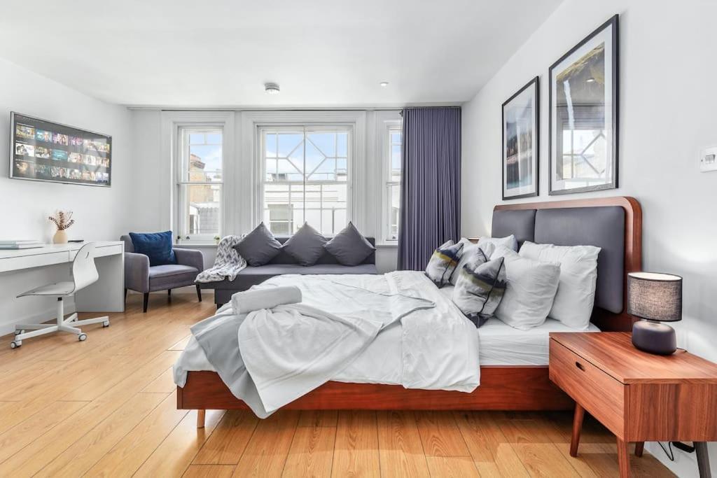 Spacious And Delightful Sleep 5 Piccadilly Vrc ลอนดอน ภายนอก รูปภาพ